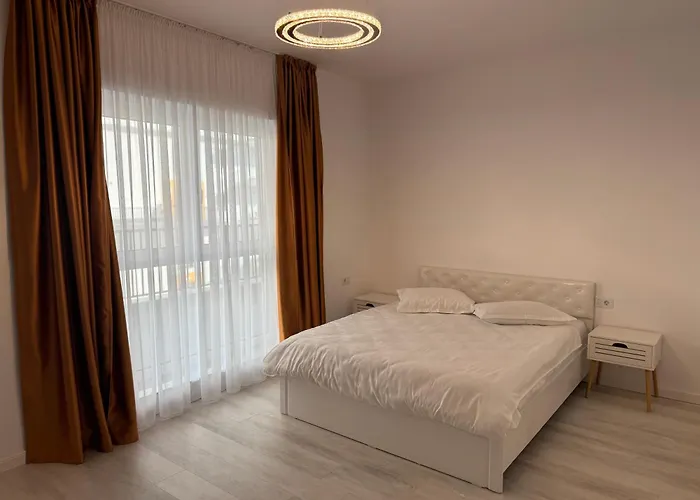 Satina Garden Apartment *