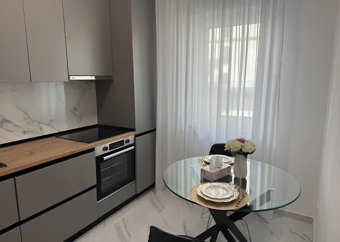 Satina Garden Apartment